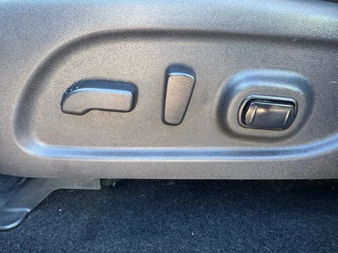 Used 2017 INFINITI QX60 Luxe w/ Deluxe Technology Package image 13