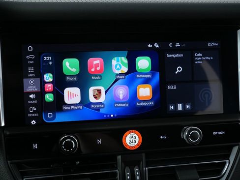 New 2026 Porsche Macan S image 12