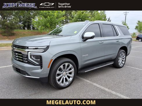 Used 2026 Chevrolet Tahoe Premier AWD/4WD image 1