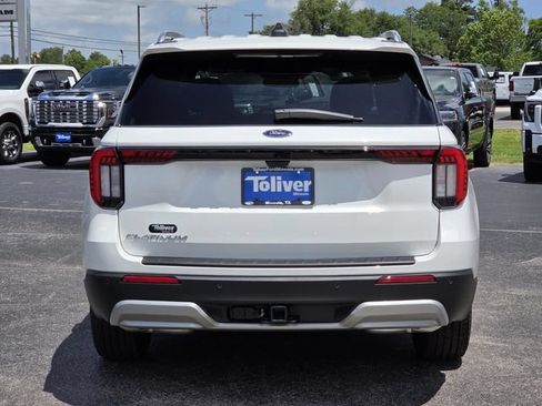 New 2026 Ford Explorer Platinum RWD image 5