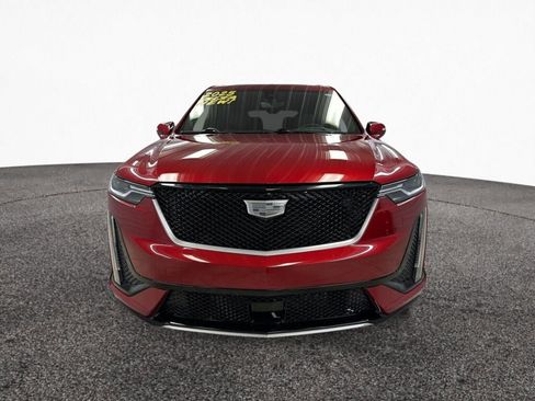 Certified 2025 Cadillac XT6 Sport w/ Technology Package image 6