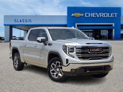 Used 2022 GMC Sierra 1500 SLT w/ SLT Premium Plus Package image 1