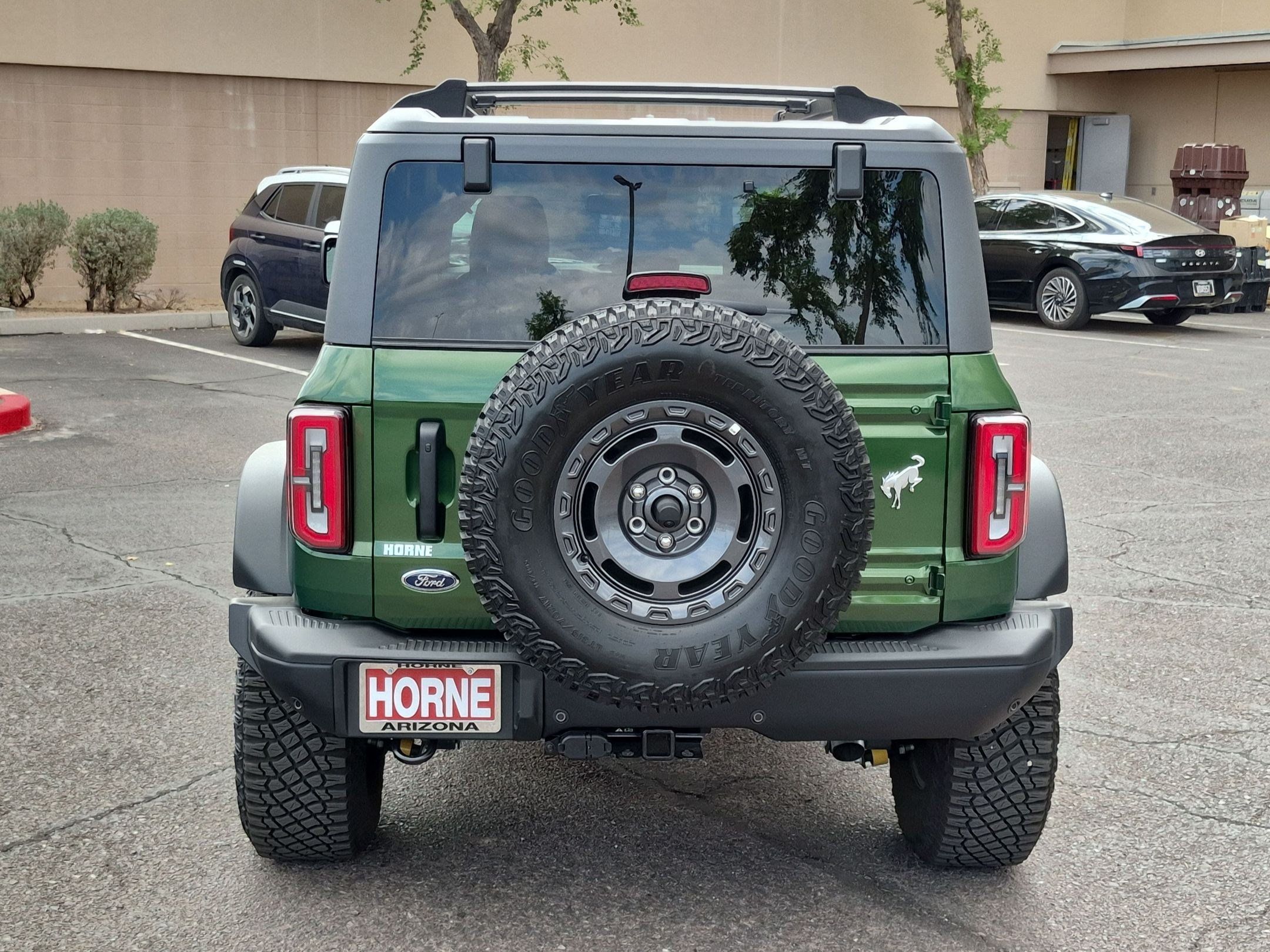 Used 2024 Ford Bronco Everglades AWD/4WD image 6