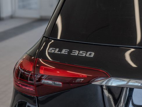 Used 2025 Mercedes-Benz GLE 350 4MATIC image 22