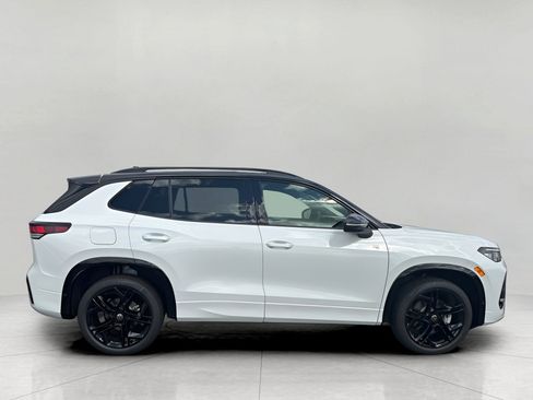 New 2026 Volkswagen Tiguan SE R-Line AWD/4WD image 8