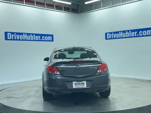 Used 2011 Buick Regal CXL image 2