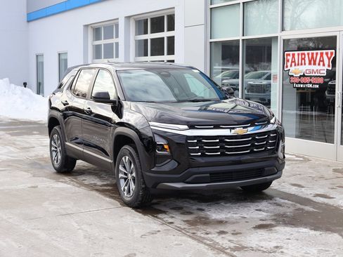 New 2026 Chevrolet Equinox LT w/ LPO, Floor Liner Package image 2