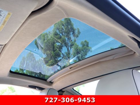 Used 2013 Mercedes-Benz SL 63 AMG image 6