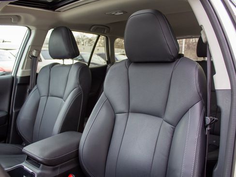 Used 2023 Subaru Outback Limited XT image 12