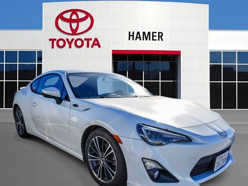 Used 2015 Scion FR-S Base image 1