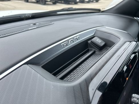 Used 2025 RAM 1500 Big Horn image 24