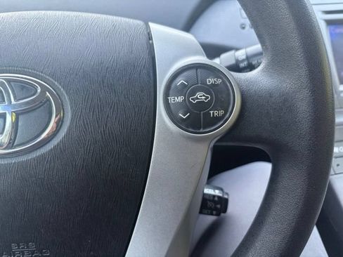Used 2013 Toyota Prius Three FWD image 34