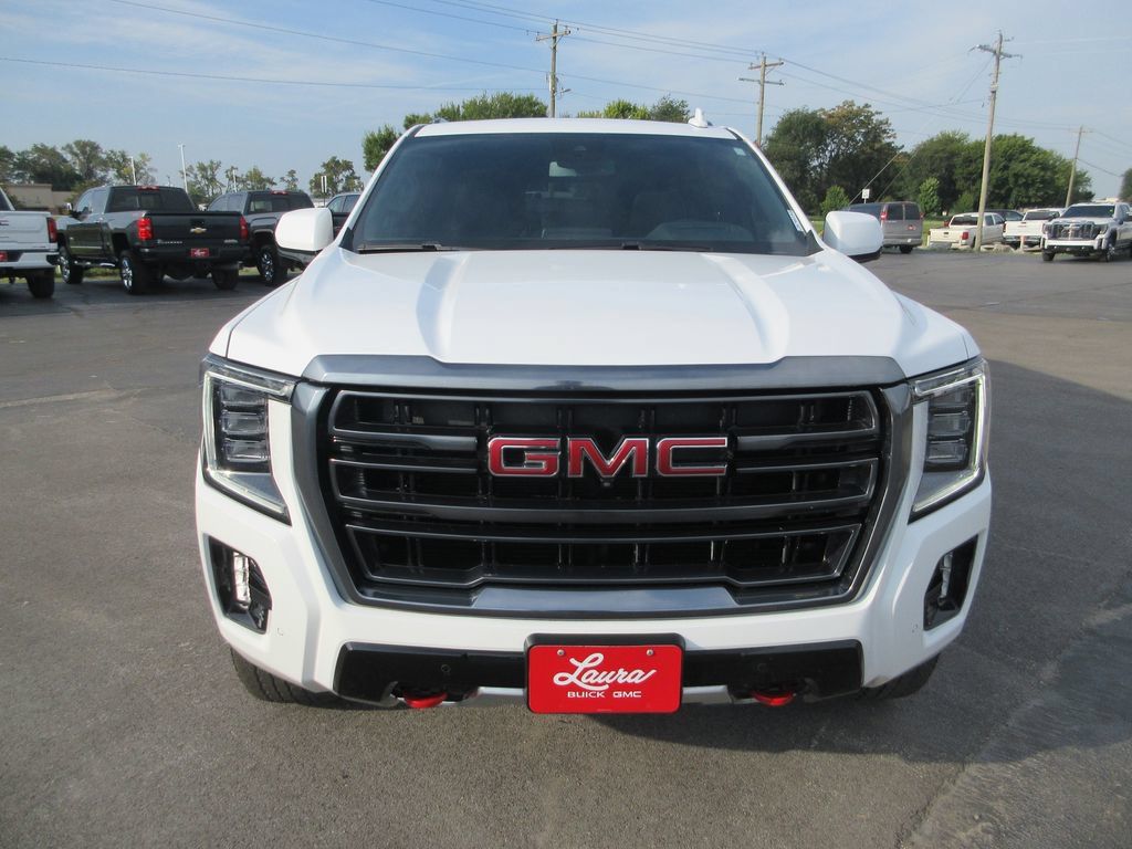 Certified 2024 GMC Yukon XL AT4 w/ Technology Package AWD/4WD image 13