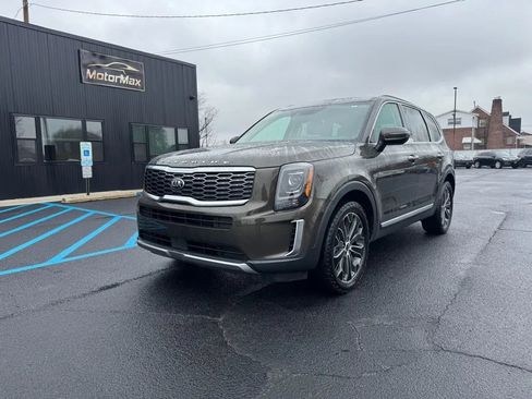 Used 2021 Kia Telluride S image 1
