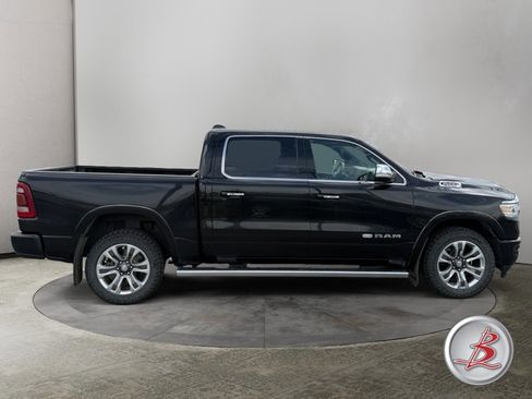 Used 2019 RAM 1500 Laramie Longhorn w/ Body-Colour Bumper Group AWD/4WD image 8