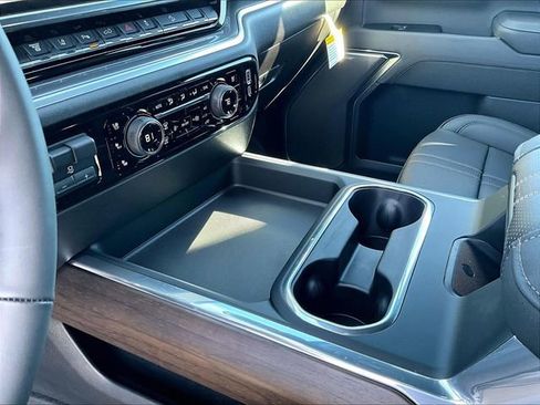 New 2026 Chevrolet Silverado 2500 High Country w/ Midnight Edition image 12