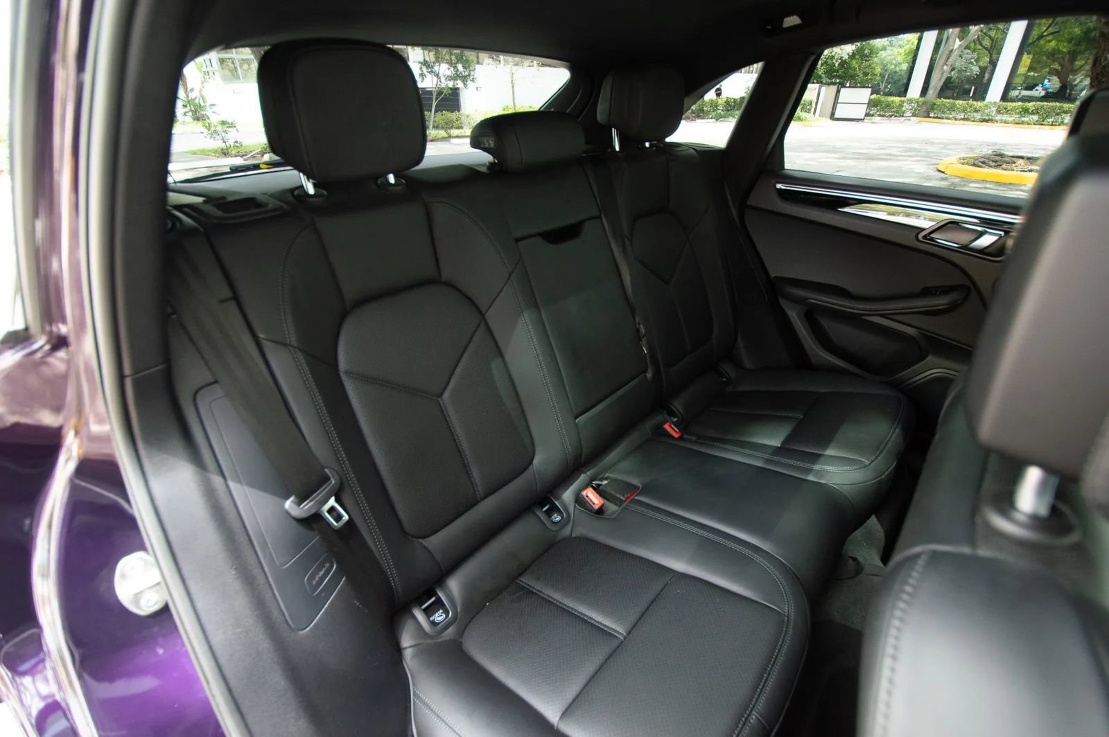 Used 2021 Porsche Macan w/ Premium Package Plus AWD/4WD image 71