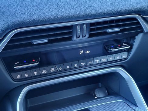 New 2026 MAZDA CX-90 3.3 Turbo w/ Premium Sport Pkg image 13