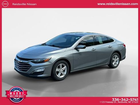 Used 2023 Chevrolet Malibu LT FWD image 1