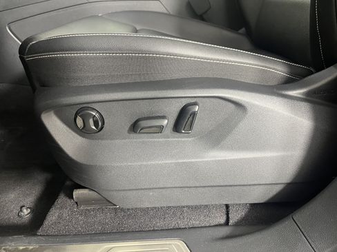 Certified 2023 Volkswagen Atlas SE AWD/4WD image 19