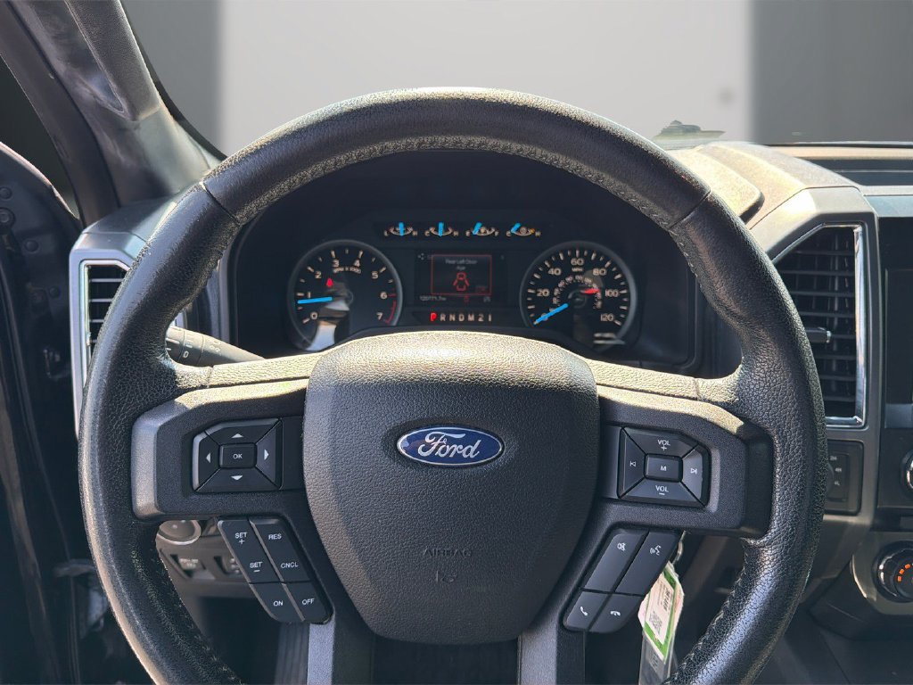 Used 2016 Ford F150 XLT w/ Equipment Group 302A Luxury AWD/4WD image 17