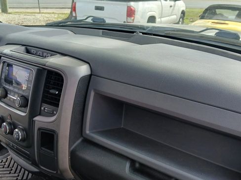 Used 2013 RAM 1500 Express RWD image 20