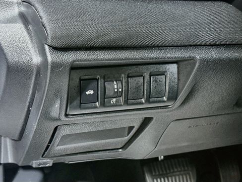 Used 2025 Subaru Legacy Premium AWD/4WD image 10