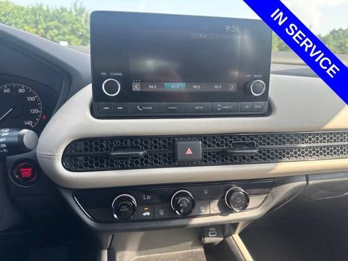 Used 2023 Honda HR-V LX image 10