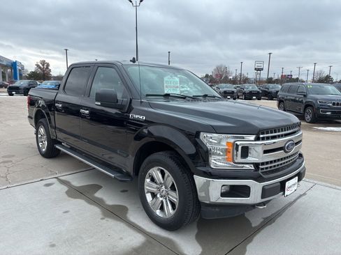 Used 2018 Ford F150 XLT w/ Equipment Group 302A Luxury image 10