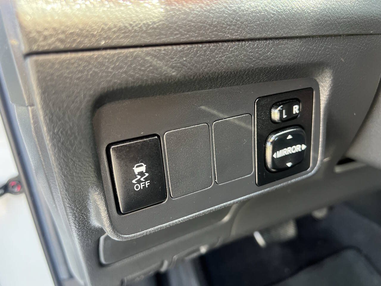Used 2013 Toyota Corolla S FWD image 22