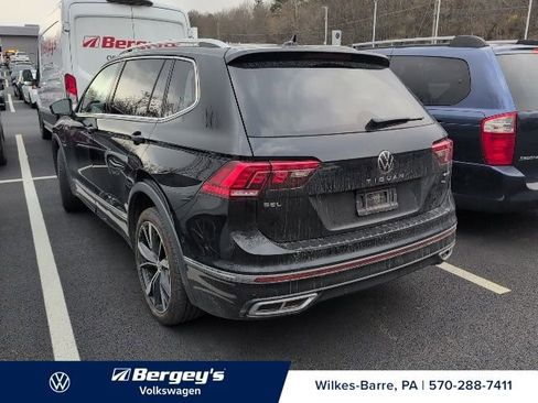 Certified 2024 Volkswagen Tiguan SEL R-Line AWD/4WD image 5