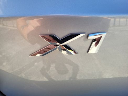 Used 2025 BMW X1 xDrive28i w/ Technology Package image 14