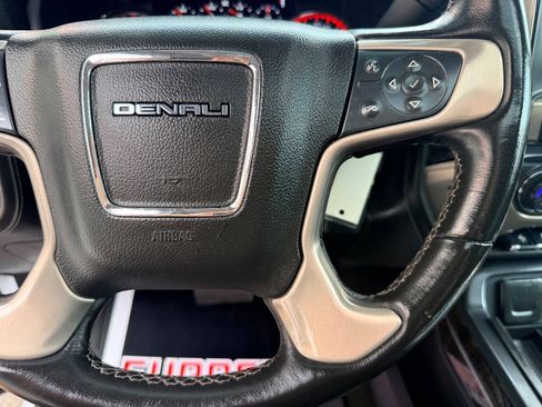 Used 2015 GMC Sierra 2500 Denali w/ Duramax Plus Package AWD/4WD image 27