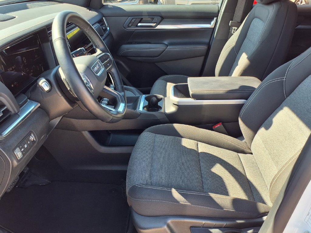 Used 2026 GMC Terrain Elevation FWD image 13
