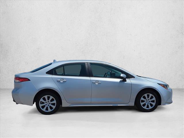 Used 2024 Toyota Corolla LE FWD image 4