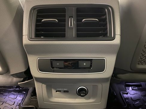 Used 2021 Audi Q5 2.0T Premium Plus w/ Premium Plus Package image 21