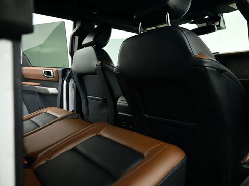 Used 2023 Ford Bronco Outer Banks image 29