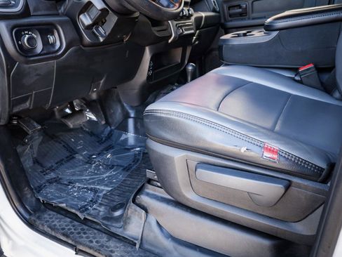 Used 2024 RAM 3500 Tradesman image 13