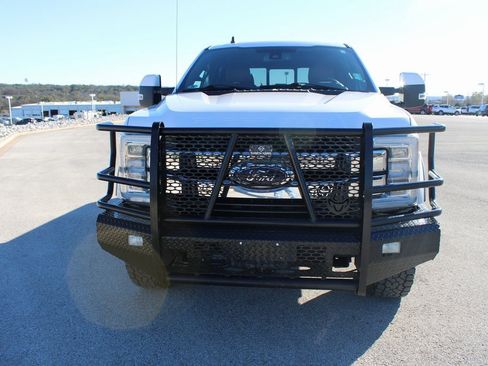 Used 2019 Ford F350 King Ranch image 3