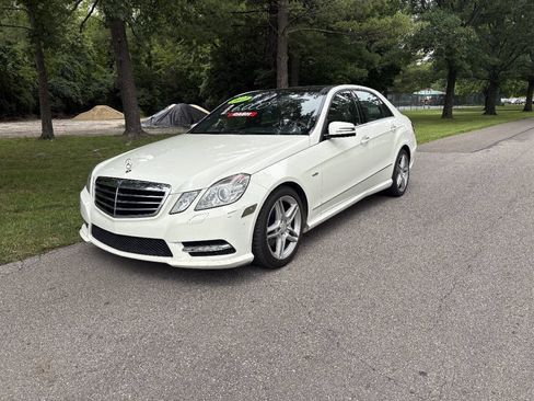 Used 2012 Mercedes-Benz E 350 Sedan w/ Lane Tracking Pkg image 2