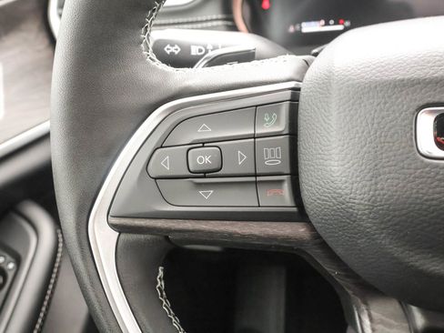 New 2025 Jeep Grand Cherokee L Limited image 25