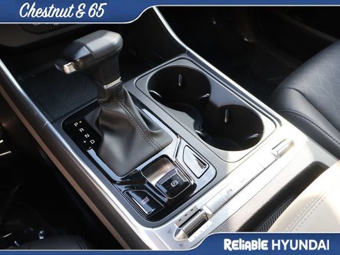Used 2025 Kia Carnival SX FWD image 39