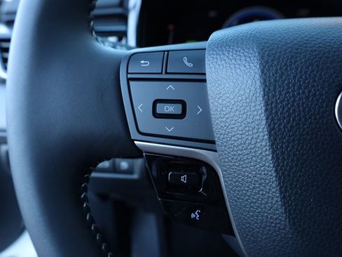 Used 2026 Toyota Camry SE image 26