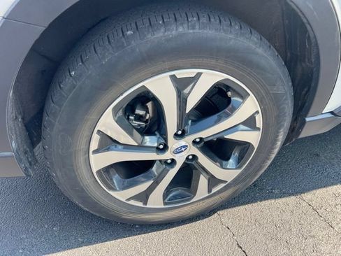 Used 2020 Subaru Outback Limited w/ Tech Package 2 AWD/4WD image 4