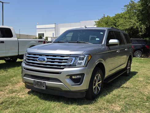 Used 2021 Ford Expedition Max XLT RWD image 3