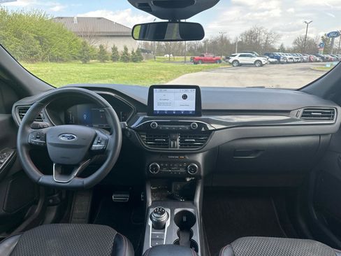 Certified 2023 Ford Escape ST-Line w/ Cold Weather Package FWD image 5