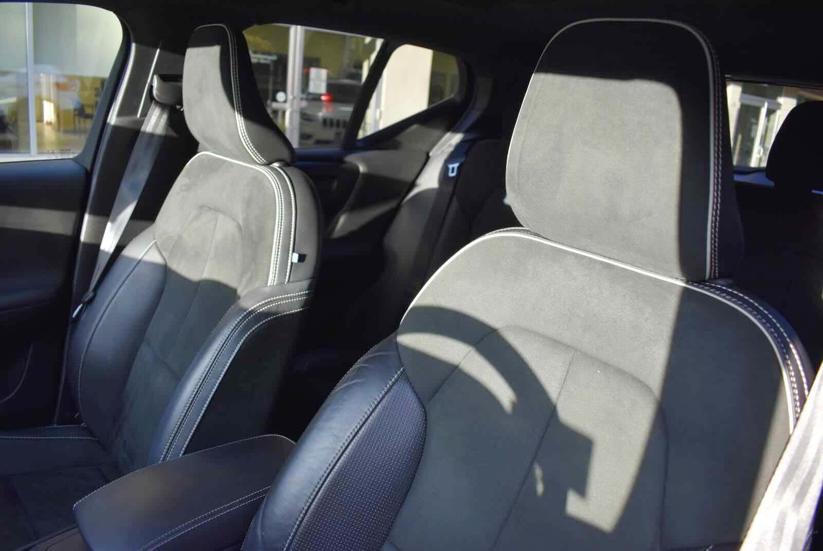 Used 2019 Volvo XC40 T5 R-Design AWD/4WD image 80
