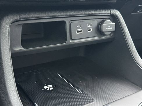 New 2025 Honda Pilot Touring image 32