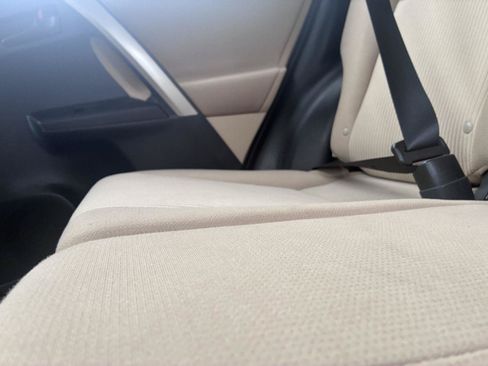 Used 2013 Toyota RAV4 XLE AWD/4WD image 18