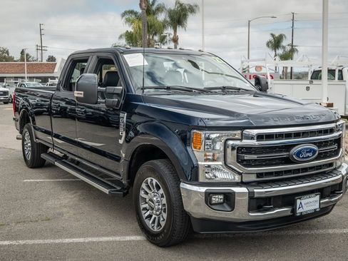 Used 2022 Ford F350 Lariat image 3